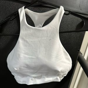 Bombshell sportsbra size medium